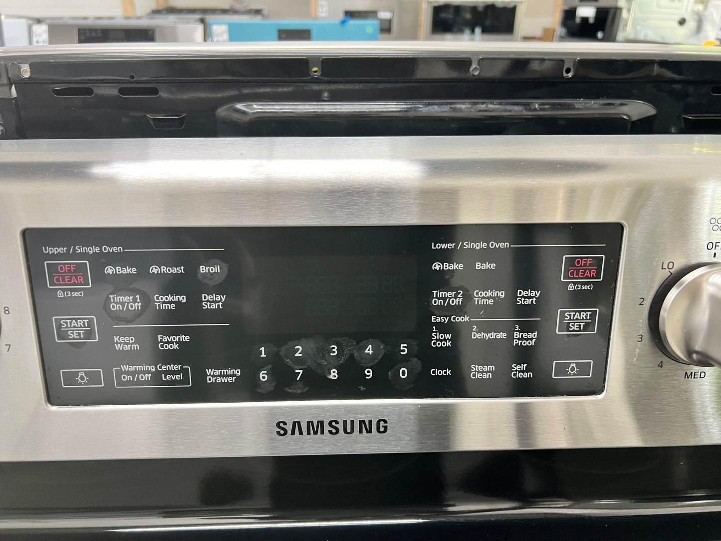 Samsung Flex Duo 30-in Glass Top 5 Burners 2.6-cu ft / 3.2-cu ft Self-cleaning Convection Oven Freestanding Double Oven Electric Range