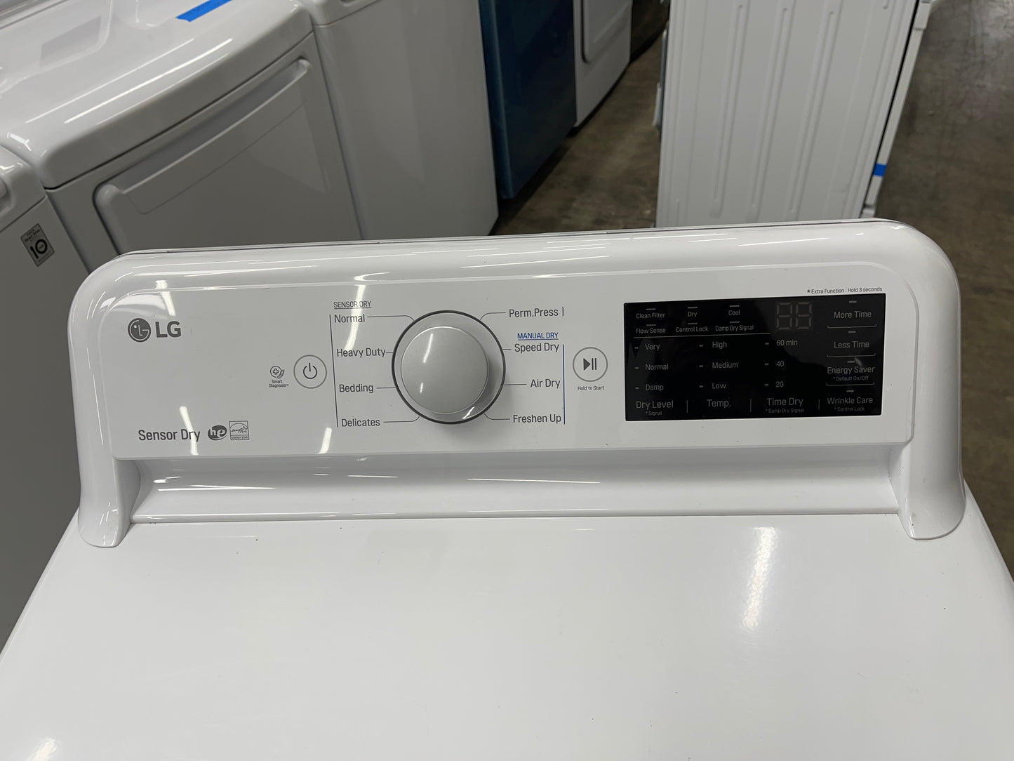 DLE7100W
LG 7.3 cu. ft. Electric Dryer with Sensor Dry Technology