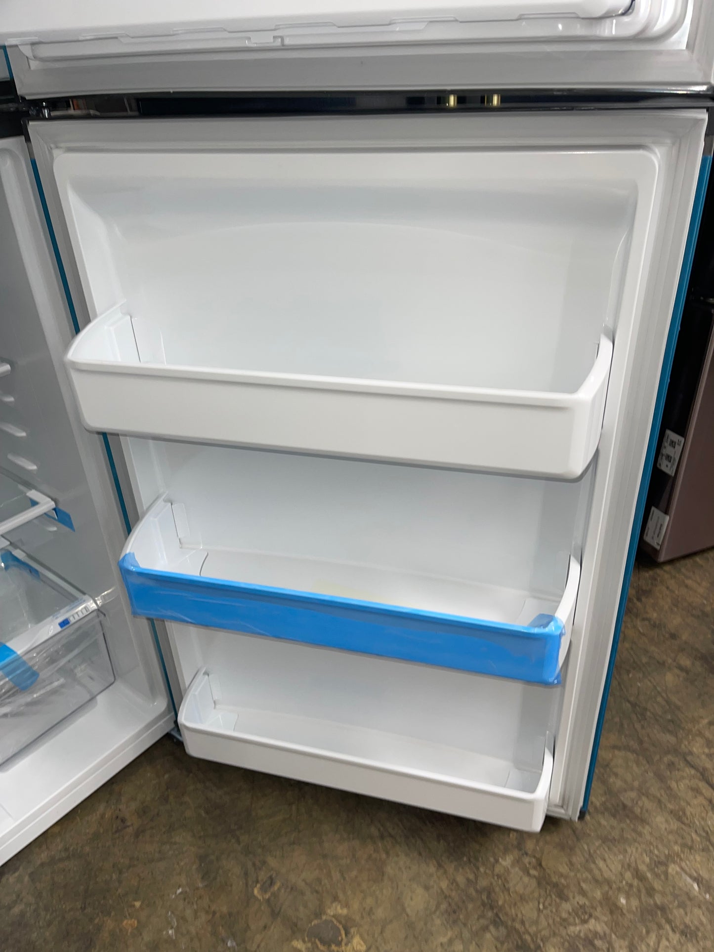 Frigidaire 18.3 cu. ft. Top Freezer Refrigerator in Stainless Steel
