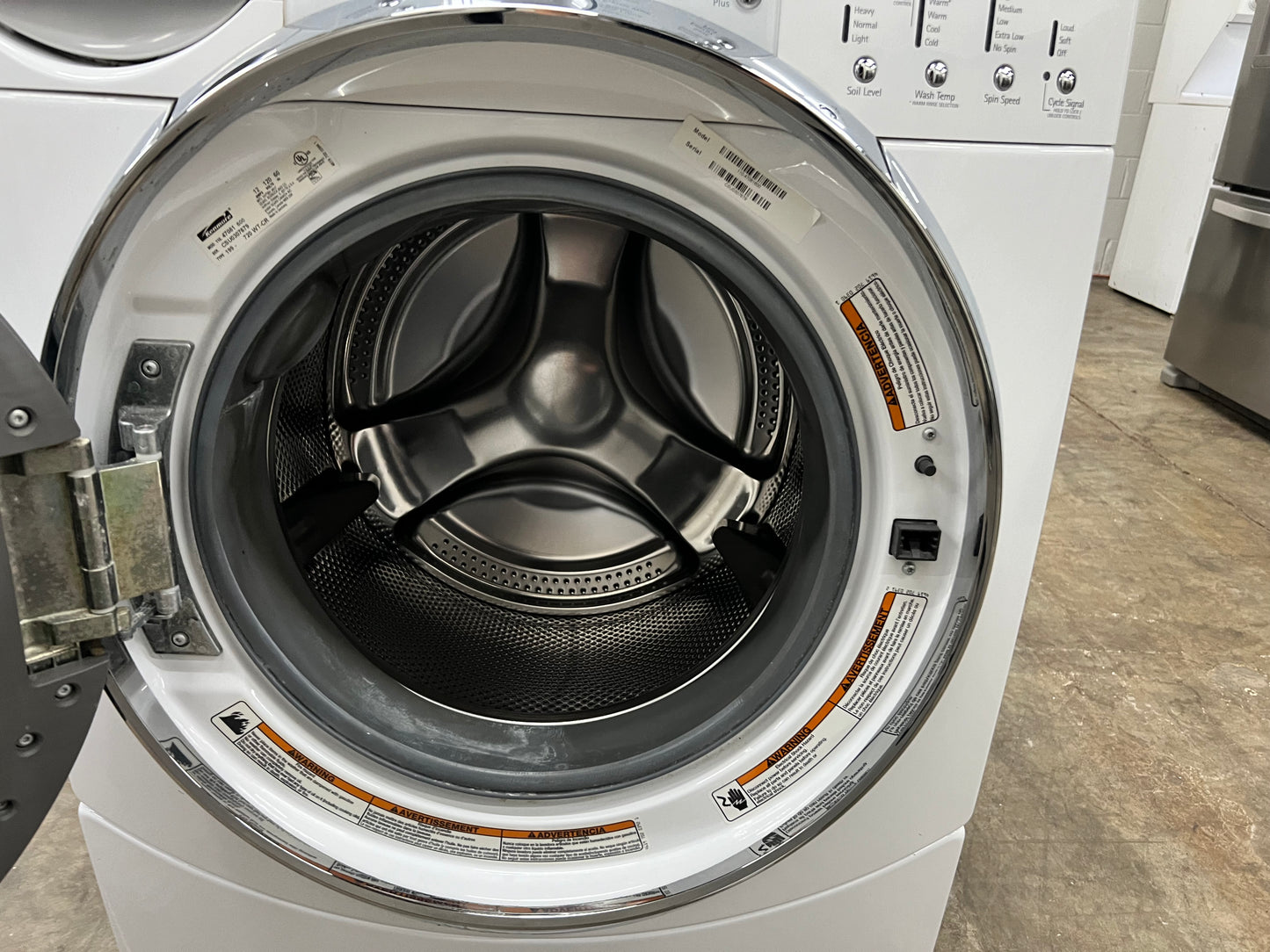 Kenmore Front Load Washing Machine with 4.5 cu. ft. Capacity in White