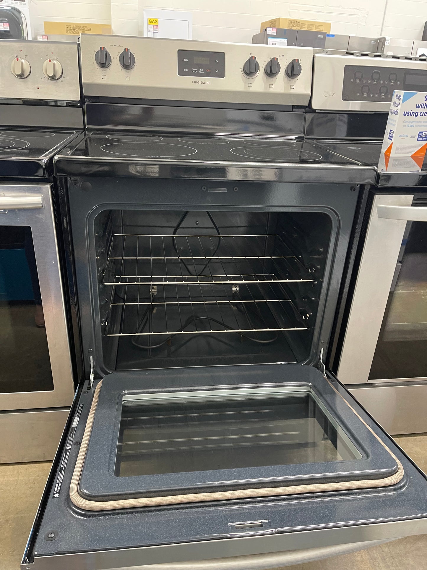 Frigidaire 30 in. 5 Burner Element Freestanding Electric Range in Stainless Steel-FCRE3052AS