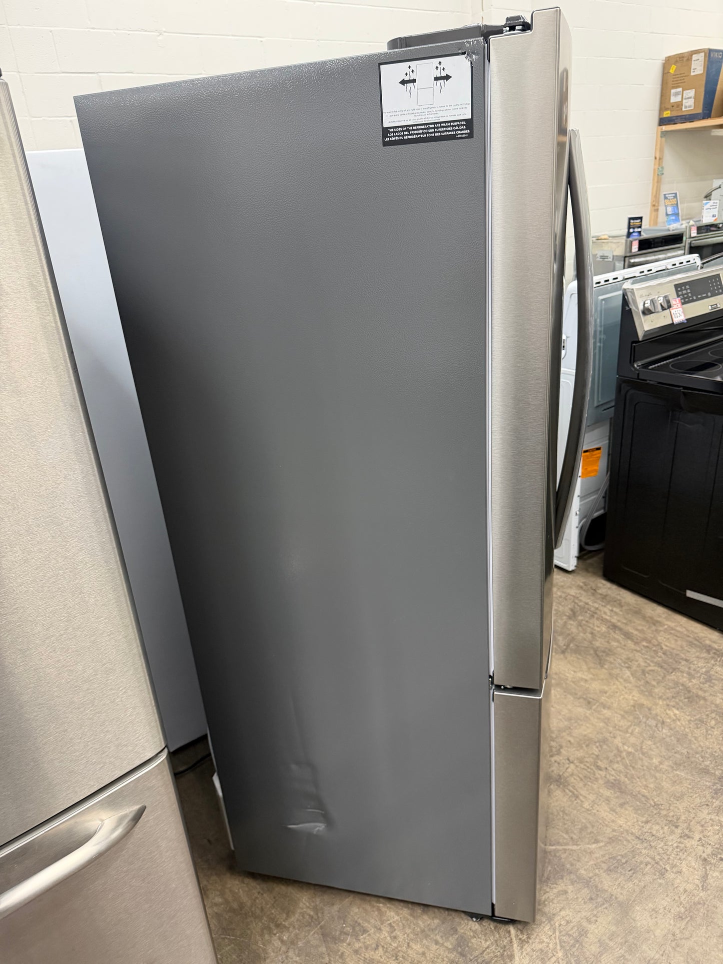 Frigidaire Gallery 30 Inch Wide 20.0 Cu. Ft. Standard-Depth French Door Refrigerator-Model #GRFN2023AF
