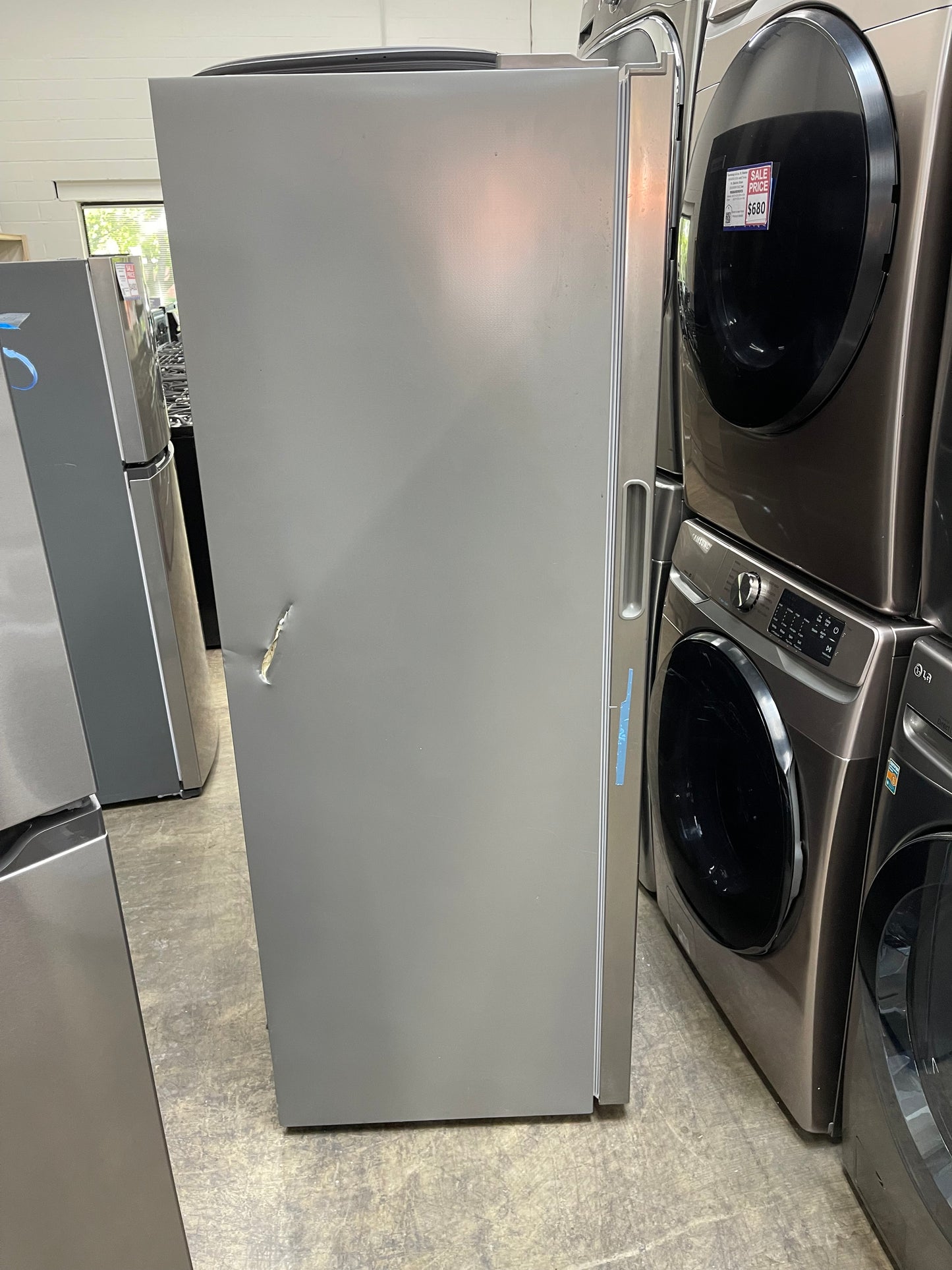 Frigidaire 13-cu ft Garage Ready Frost-free Upright Freezer in Fingerprint Resistant Stainless Steel-Model #FFFU13F2VV
