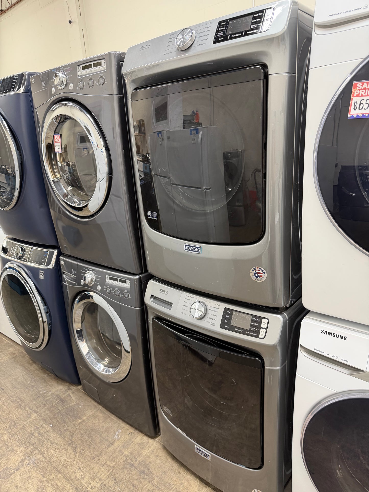 Maytag MHW6630HC
27 Inch Front Load Washer with 4.8 cu. ft and Maytag MED6630HC
27 Inch Electric Dryer with 7.3 Cu. Ft.