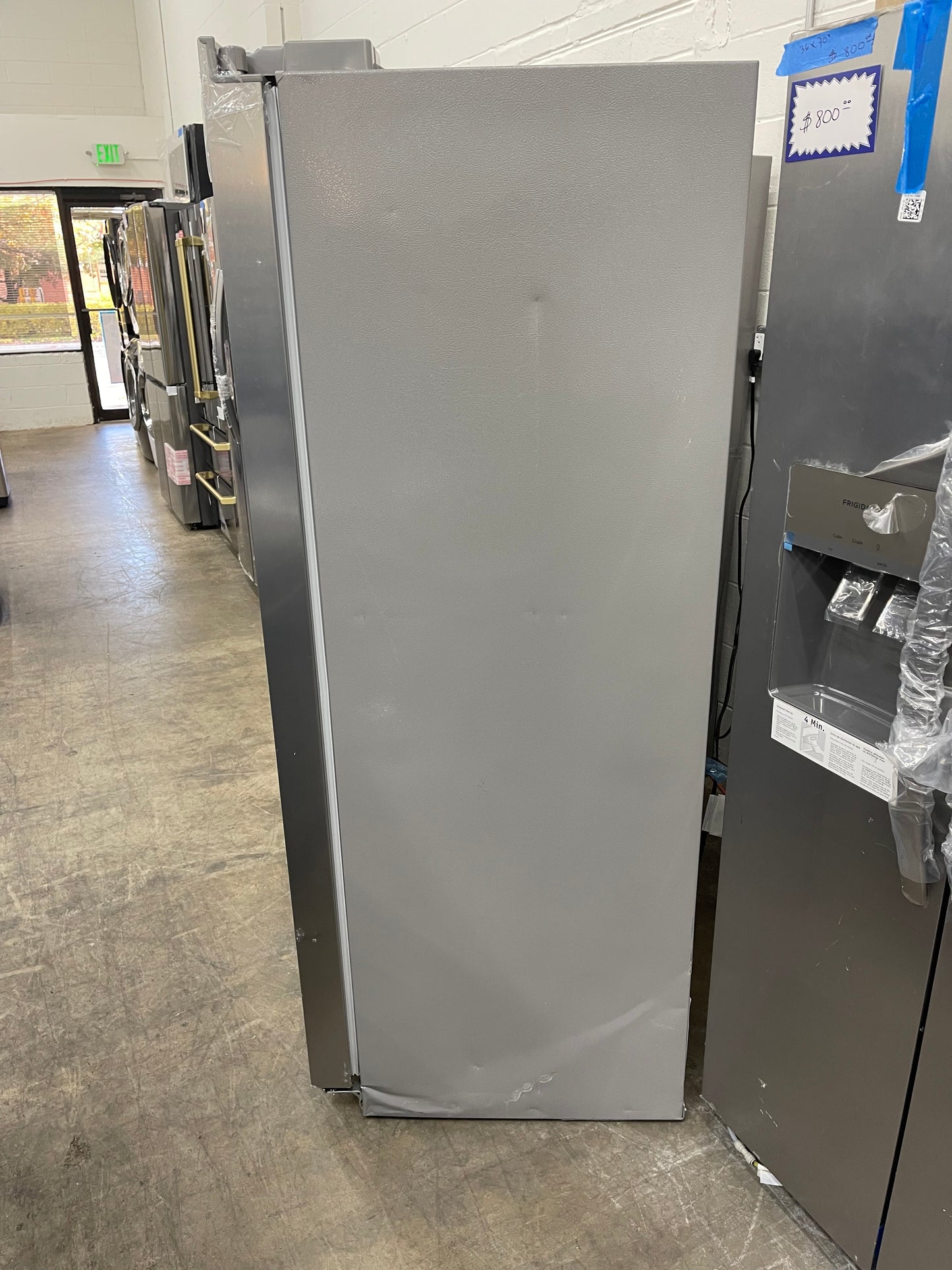 Frigidaire PRSC2222AF
36 Inch Counter Depth Side by Side Refrigerator with 22.3 Cu. Ft. Capacity, EvenTemp Cooling, CrispSeal Plus Crisper, Door Alarm, Ice Maker, External Water Dispenser, PureAir Air Filter, Sabbath Mode, ADA Compliant, and Energy Sta