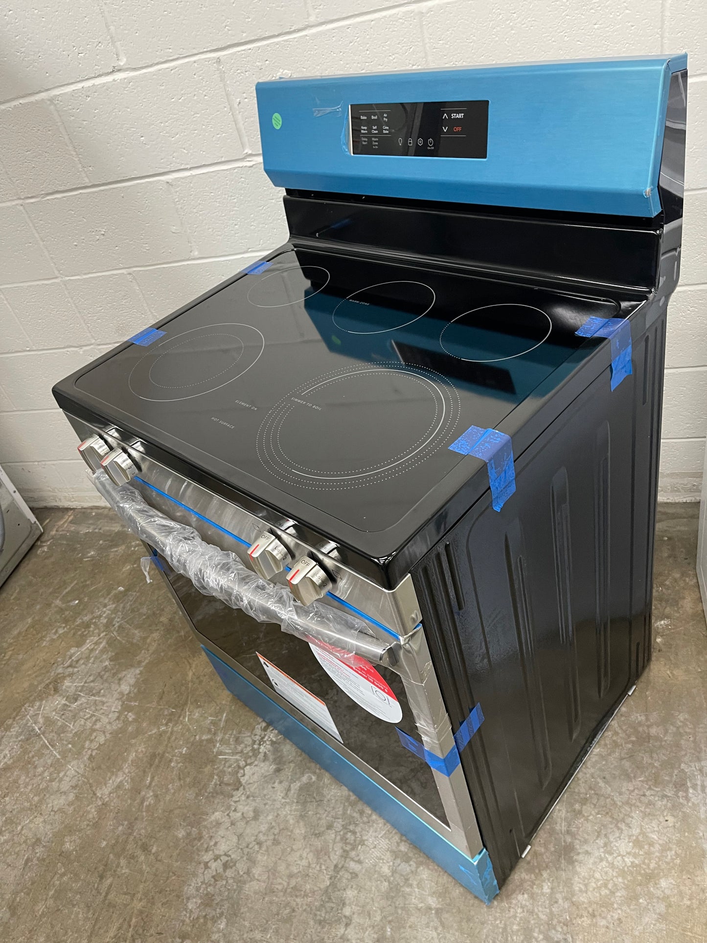Frigidaire 30" Electric Range with Air Fry: Stainless Steel-Model # FCRE3083AS