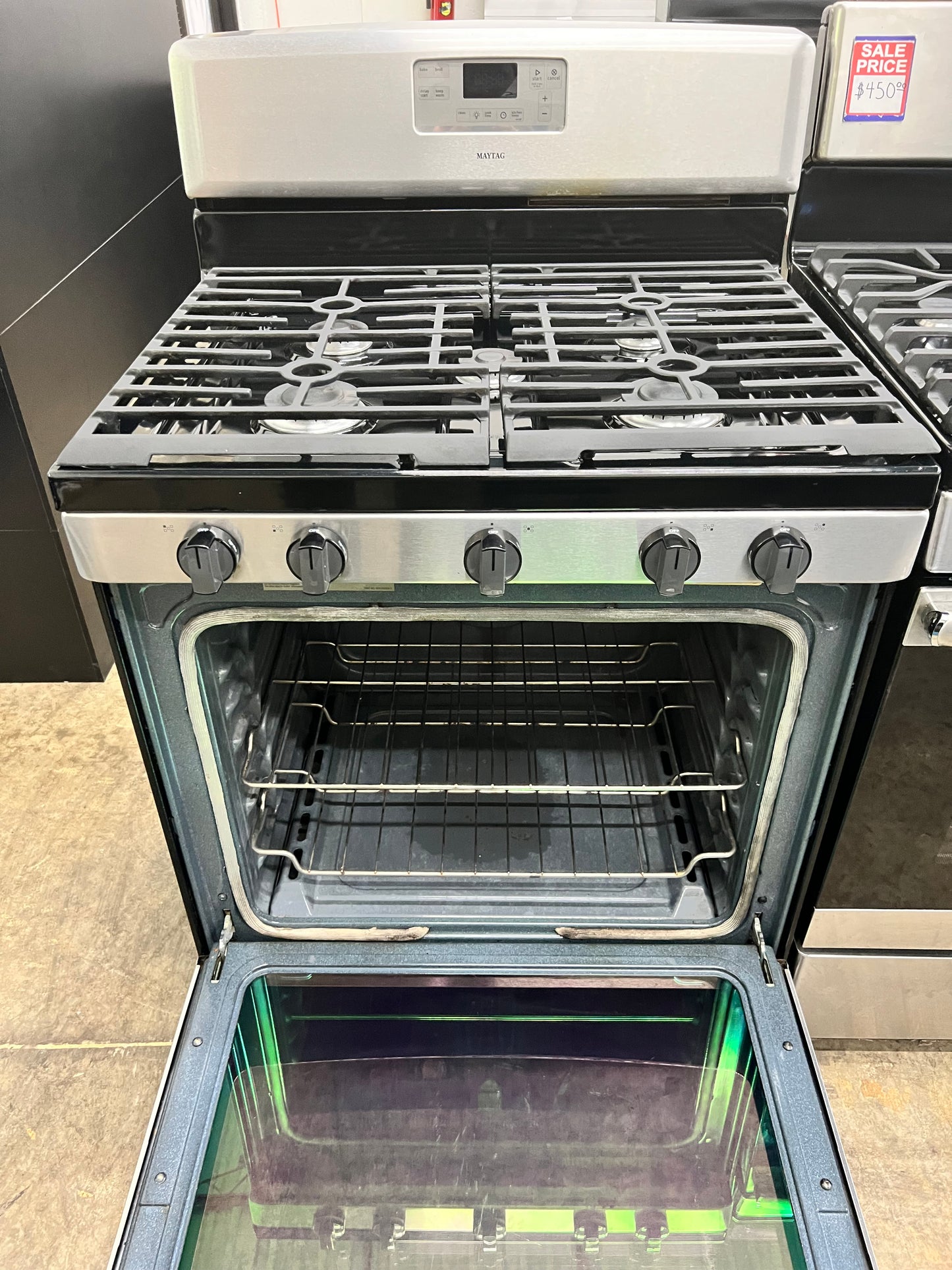 Maytag 30-in 5 Burners 5.8-cu ft Self-cleaning Freestanding Gas Range in Stainless Steel-Model #MGR8674AS