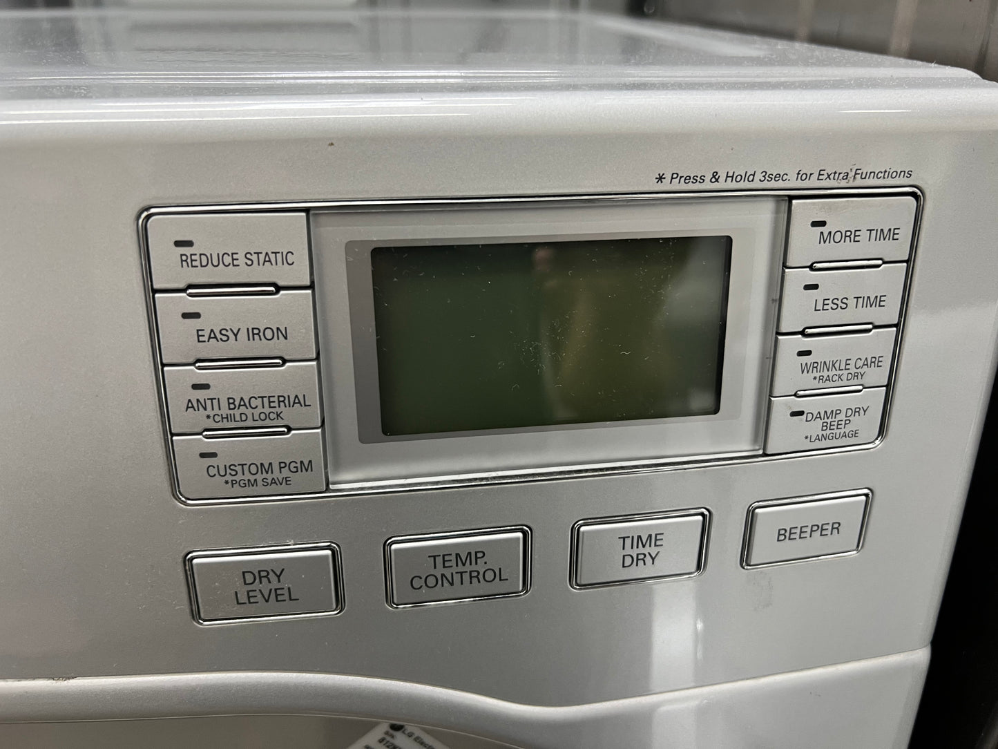 LG Front-Load 4.5-cu ft Washer and 7.4-cu ft Electric Dryer Set in Pure Silver