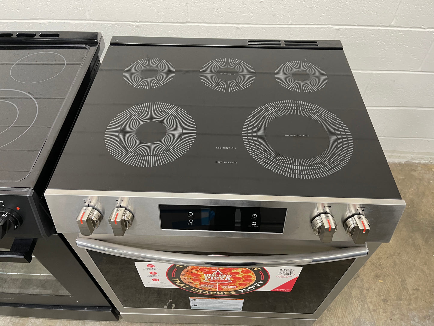 Frigidaire Gallery Series GCFE3070BF
30 Inch Freestanding Electric Range with 5 Elements, 6.2 cu. ft. Total Convection Oven, EvenTemp™ Element, Storage Drawer, Stone-Baked Pizza, Air Fry, Self & Steam Clean, and Star-K