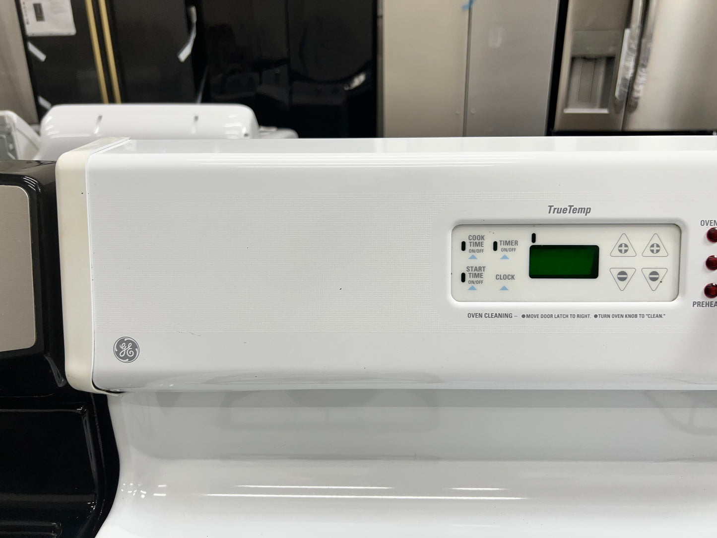 GE 30" Free-Standing Gas Range in White-Model #:JGBP26WEA1WW