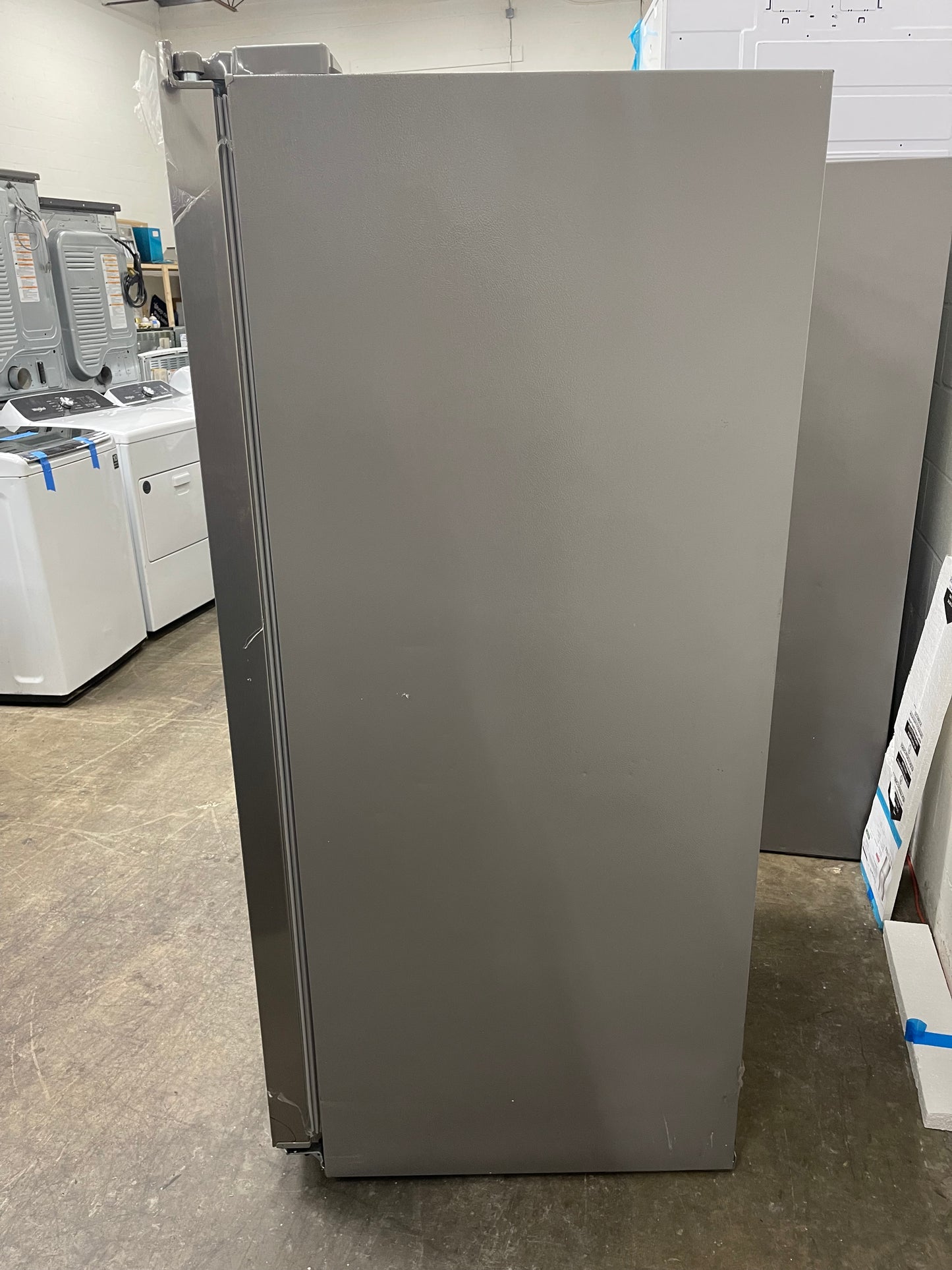 Frigidaire Gallery 22 Cu. Ft. 33" Standard-Depth Side-by-Side Refrigerator
GRSS2352AF