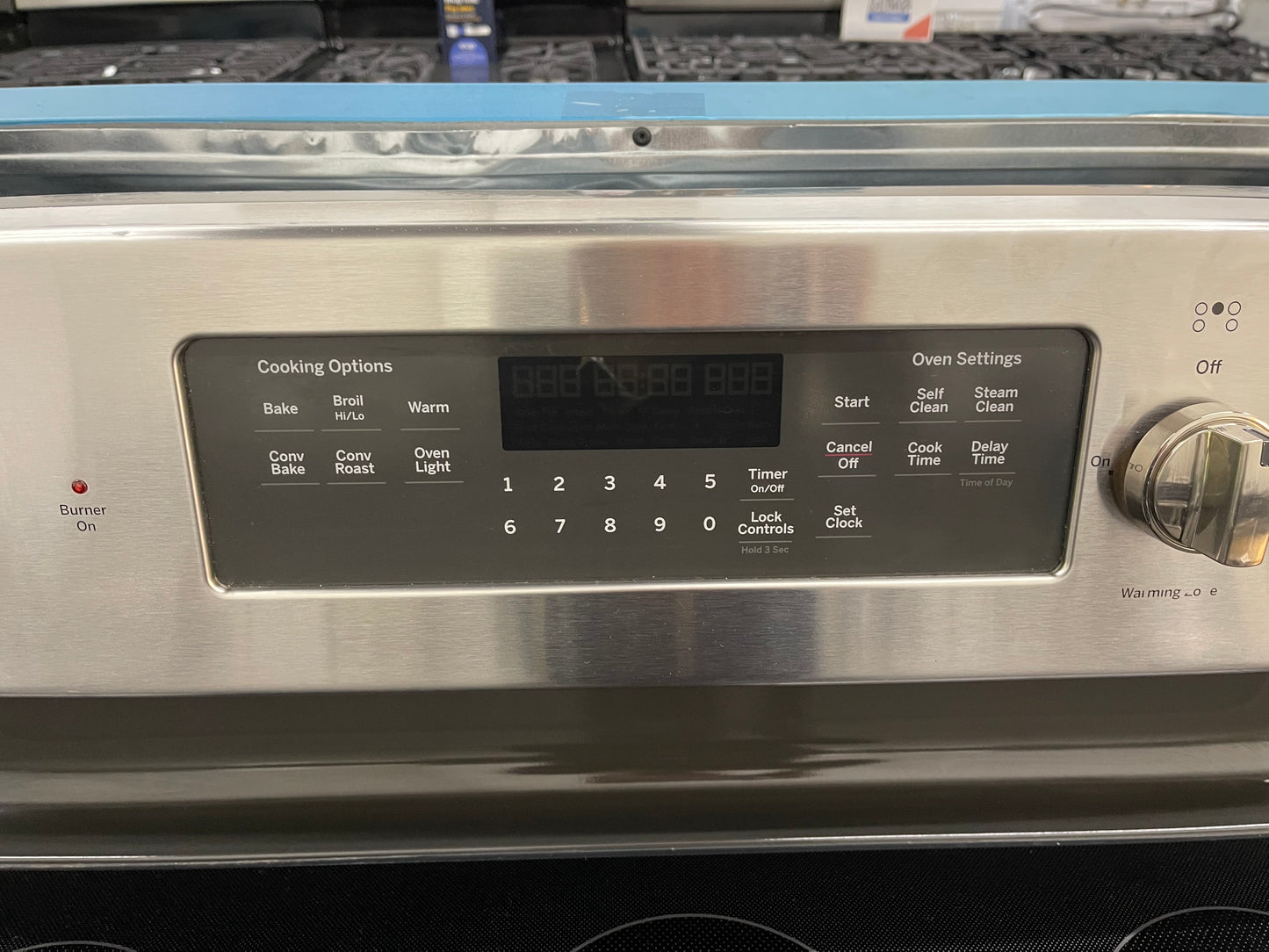 GE 30" Free-Standing Electric Convection Range
Model #:JB750SJSS