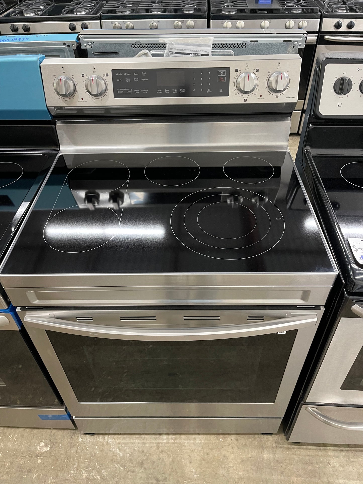 30" 6.3 cu. Ft. Smart Electric Freestanding True Convection Range with Air Fry
NE63A6711SS