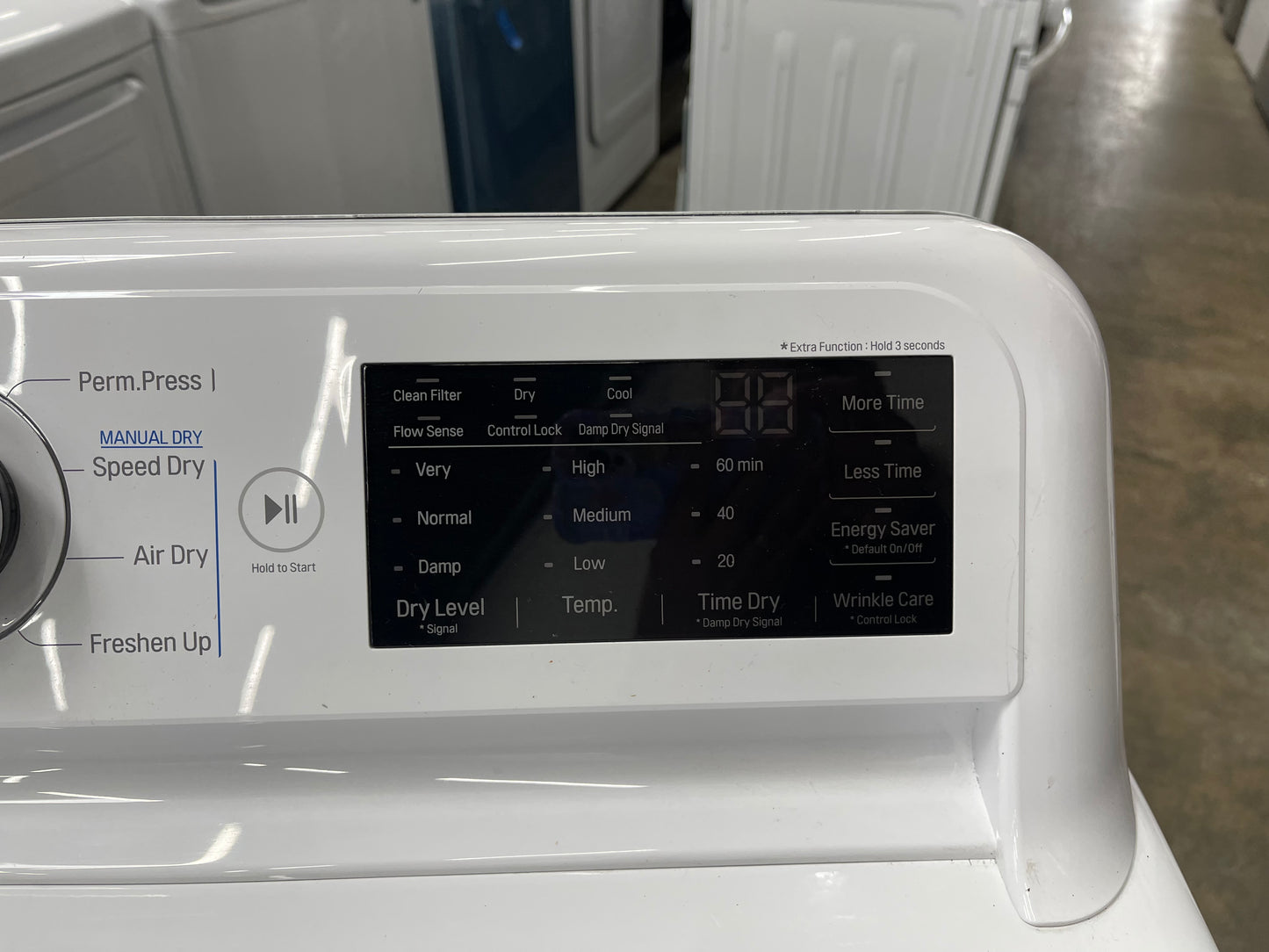 DLE7100W
LG 7.3 cu. ft. Electric Dryer with Sensor Dry Technology