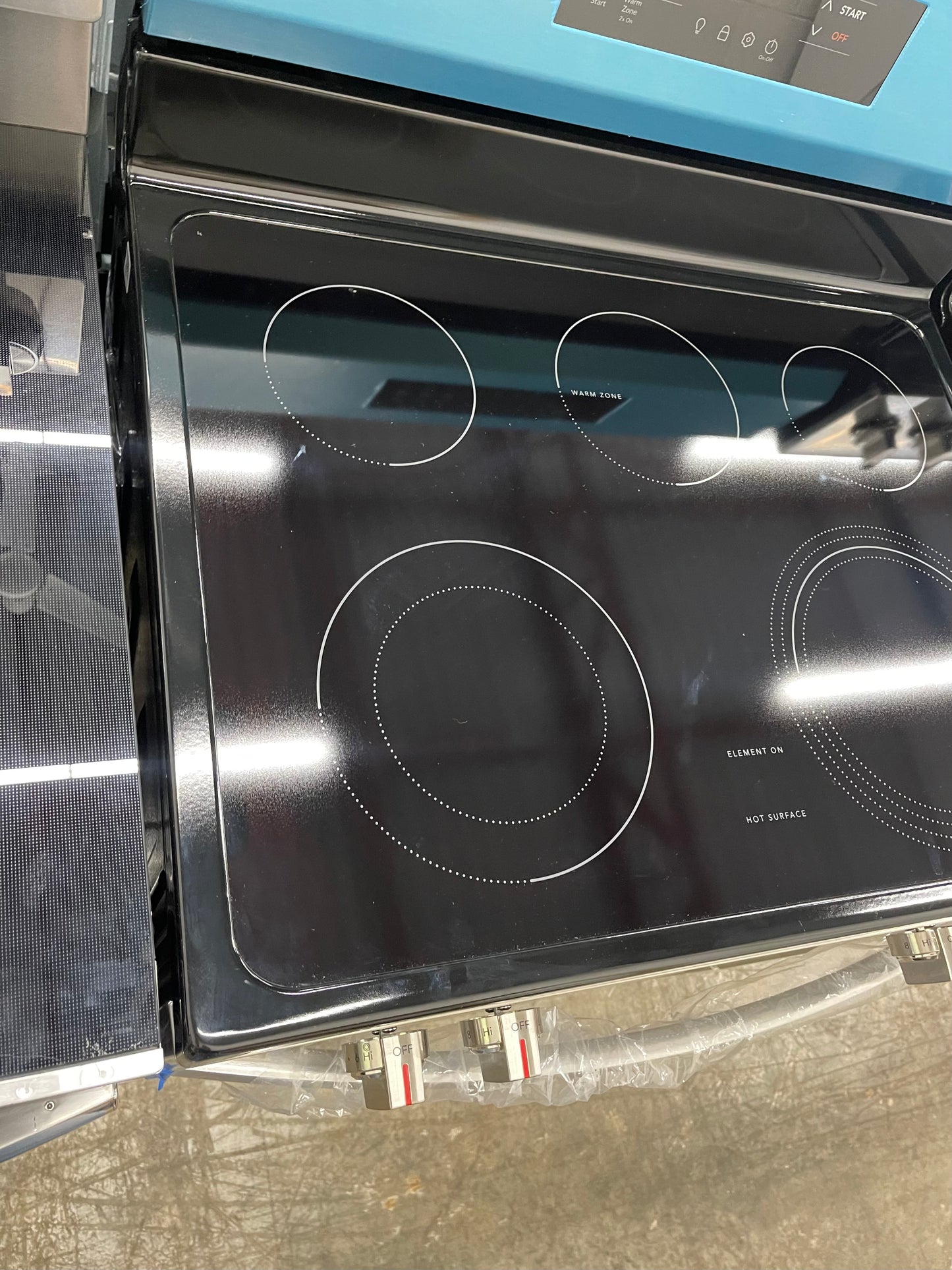 Frigidaire 30" Electric Range with Air Fry: Stainless Steel-Model #
FCRE3083AS