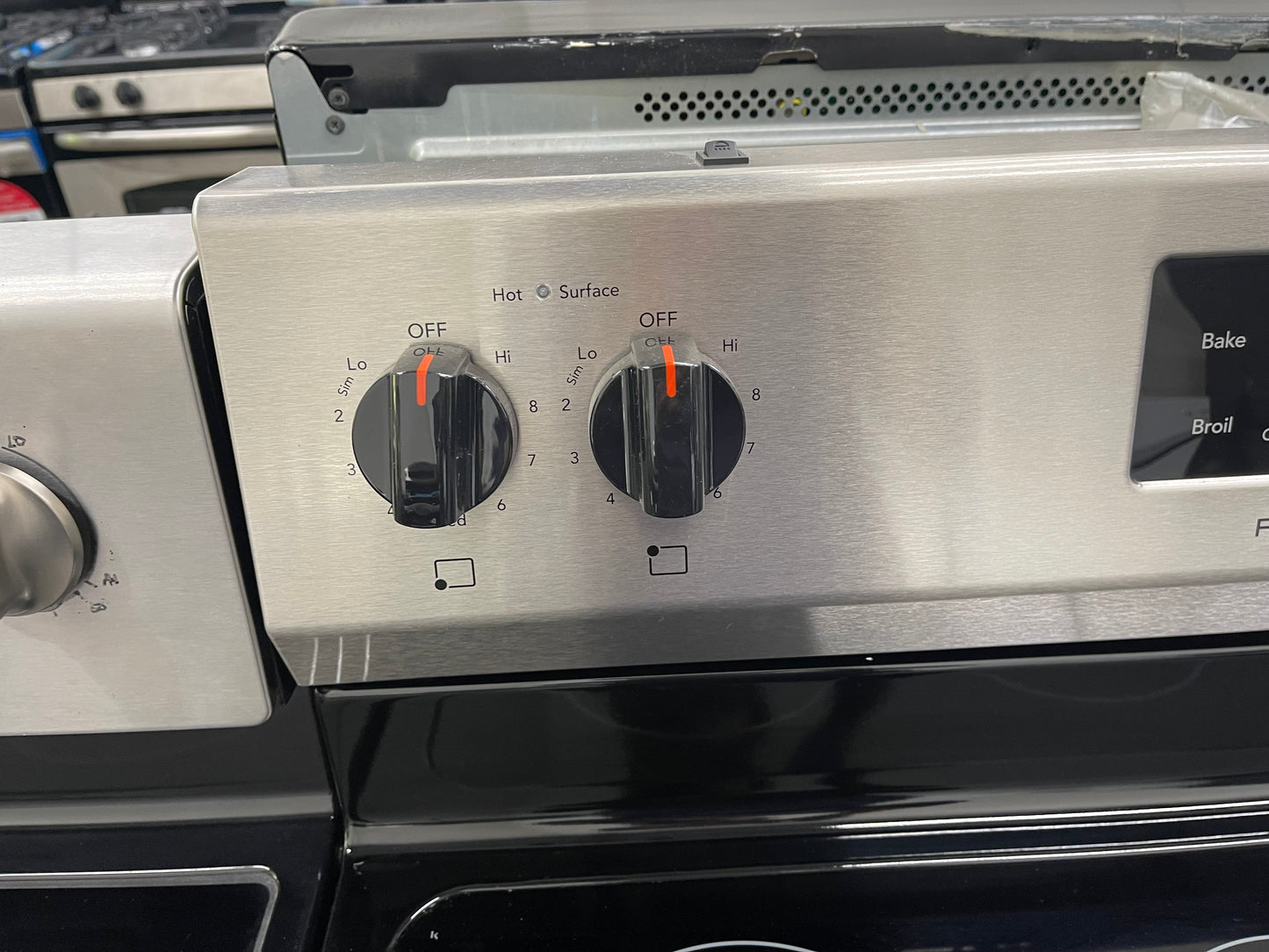 Frigidaire 30 in. 5 Burner Element Freestanding Electric Range in Stainless Steel-FCRE3052AS