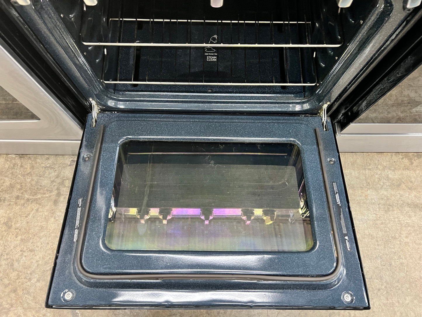 GE 30 in. 5.0-cu. ft. Freestanding Gas Range in Stainless Steel-Model #JGBS66REK3SS