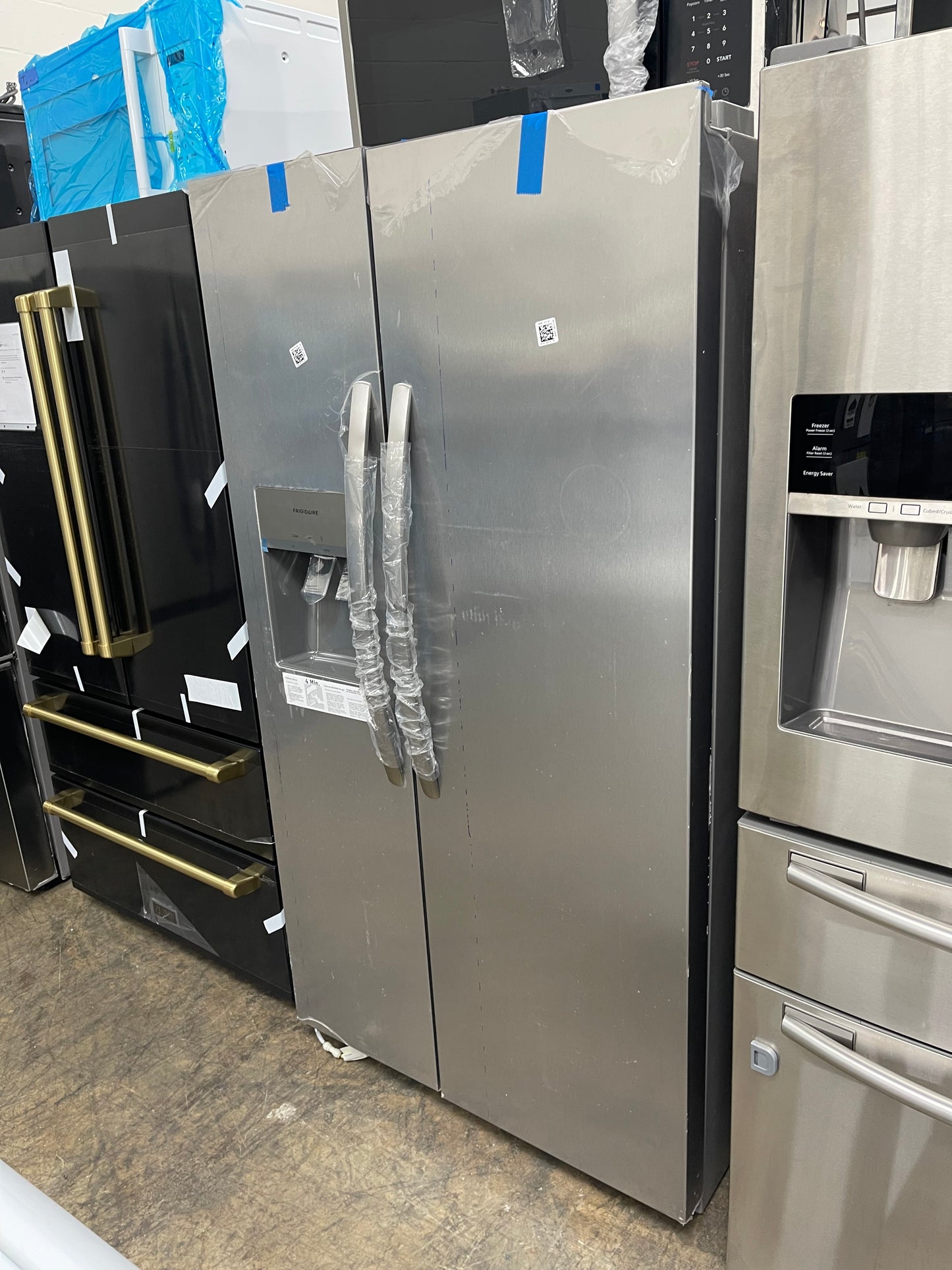 Frigidaire 25.6 Cu. Ft. Side by Side Refrigerator in Stainless Steel
