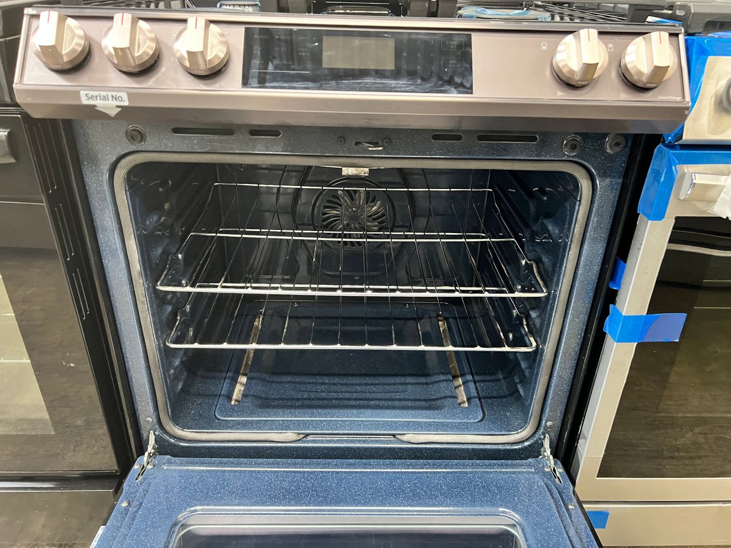 Samsung 30-in 5 Burners 6-cu ft Self-cleaning Air Fry Convection Oven Slide-in Smart Gas Range in Tuscan Stainless Steel-Model #NX60T8511ST