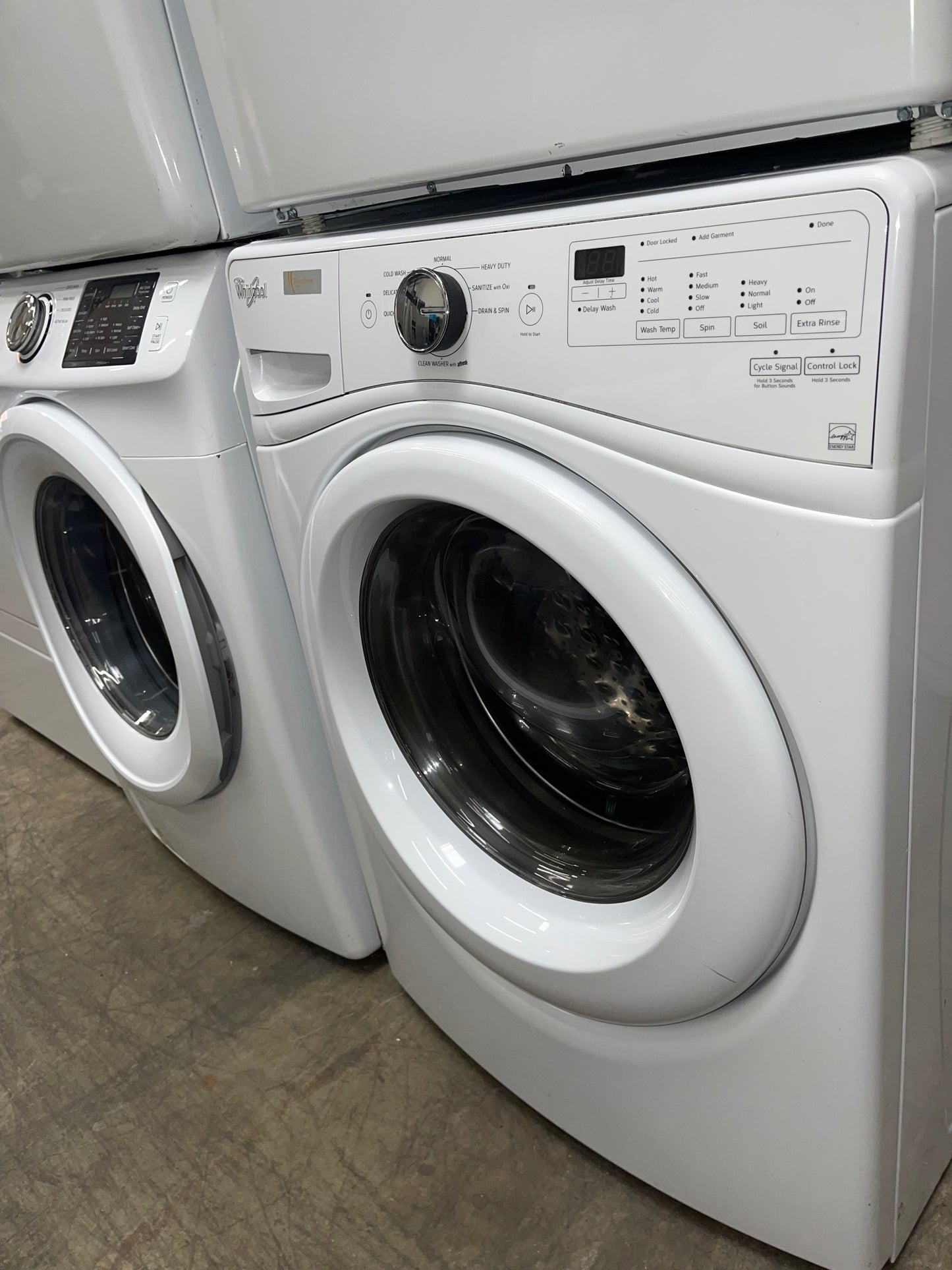 Whirlpool Duet Front-Load Washer 4.5 cu. ft. and 7.4 cu. ft. Electric Dryer Set in White