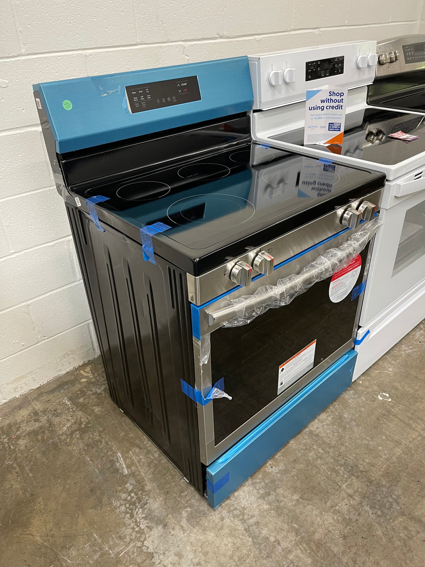 Frigidaire 30" Electric Range with Air Fry: Stainless Steel-Model # FCRE3083AS