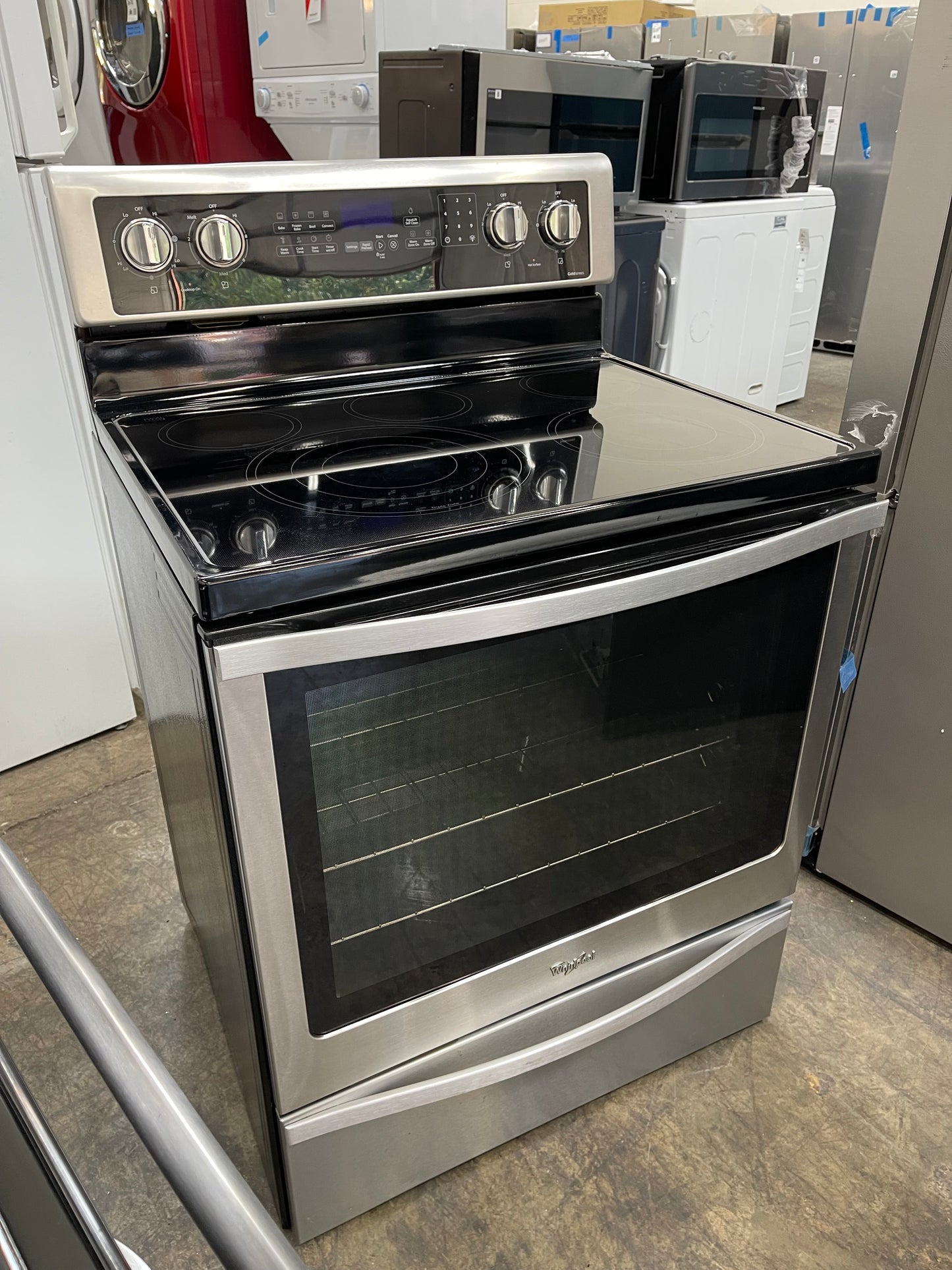 6.4 Cu. Ft. Freestanding Electric Range with Fingerprint-Resistant Stainless Steel Model:
WFE770H0FZ