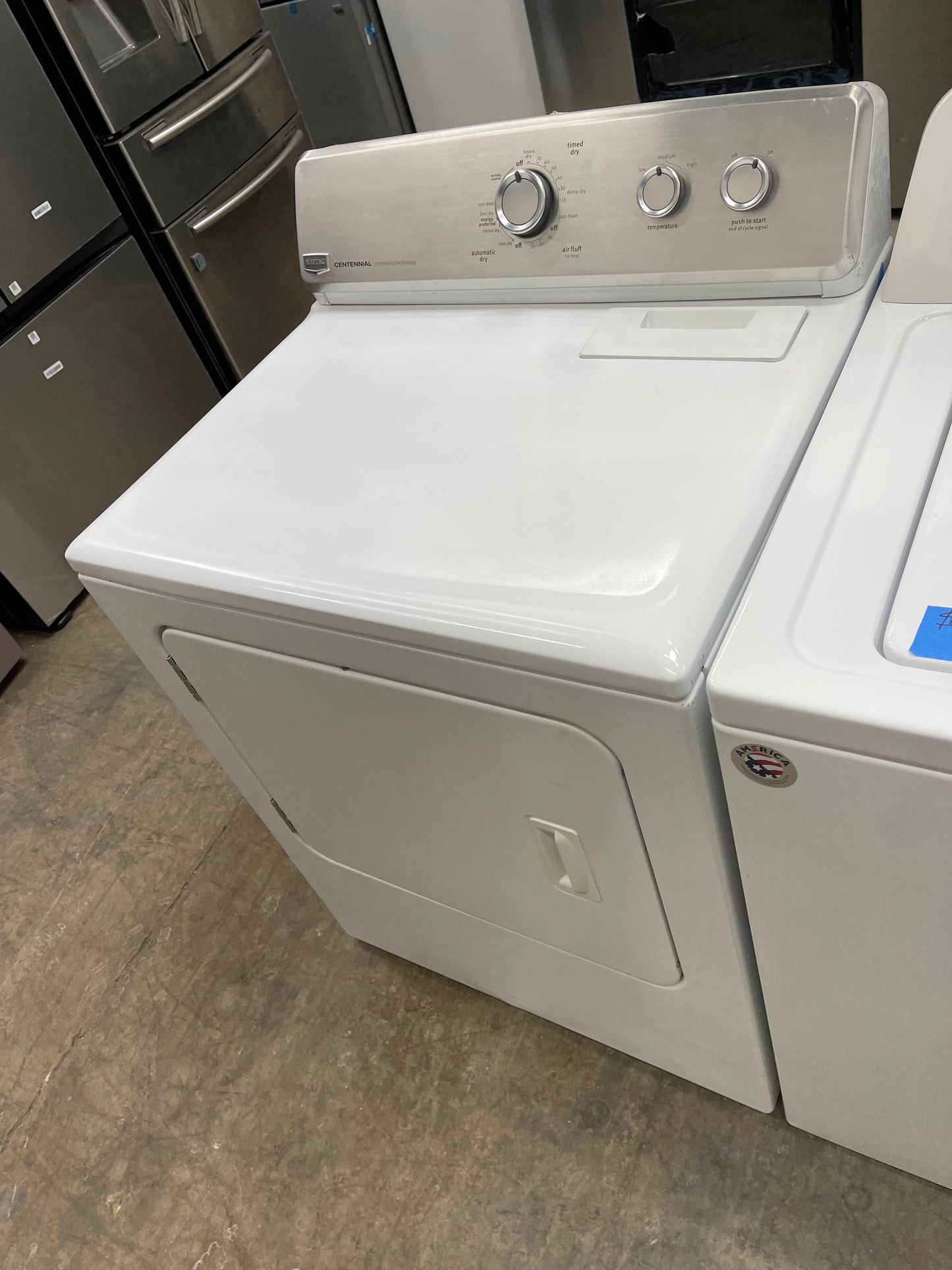 Maytag Centennial Series MEDC300BW
29 Inch Electric Dryer with 7.0 cu. ft. Capacity, 13 Cycles, 4 Temperature Settings, Drum Light, IntelliDry Sensor and Wrinkle Control Option