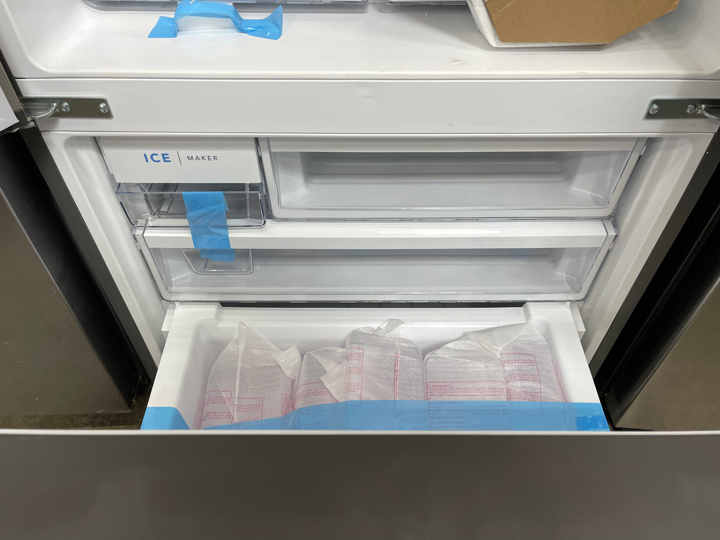 Frigidaire 17.6 Cu. Ft. Counter-Depth French Door Refrigerator
FRFG1723AV