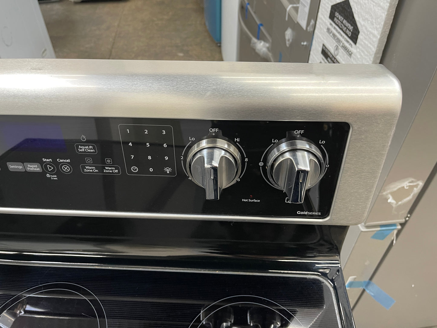 6.4 Cu. Ft. Freestanding Electric Range with Fingerprint-Resistant Stainless Steel Model:
WFE770H0FZ