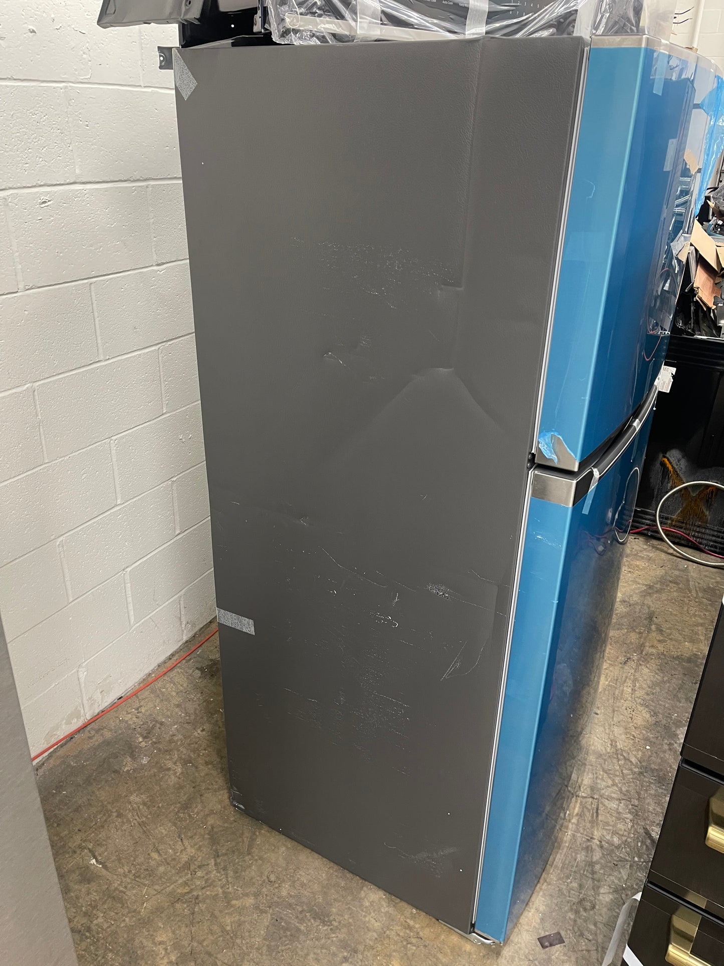 Frigidaire 18.3 cu. ft. Top Freezer Refrigerator in Stainless Steel