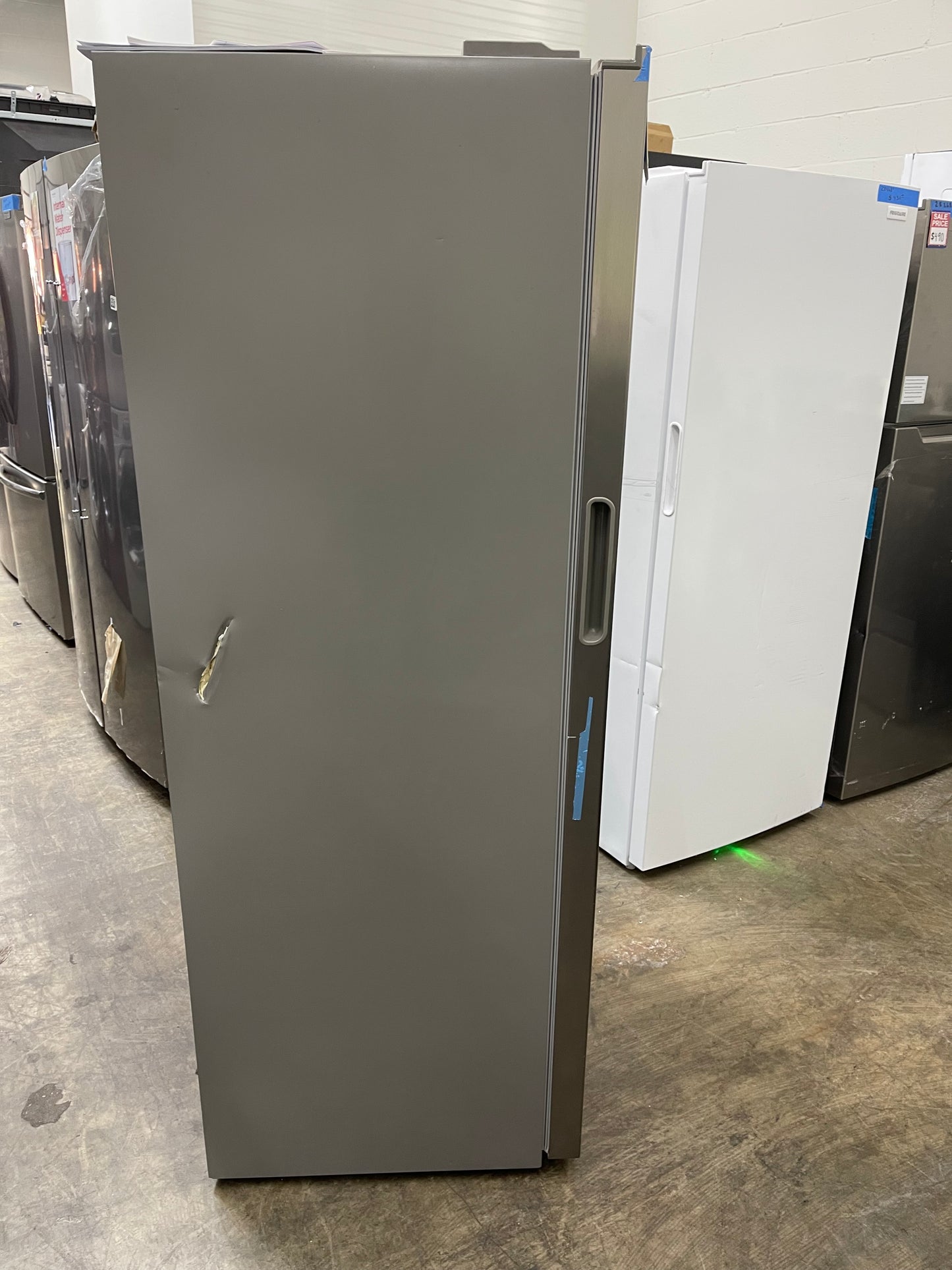 Frigidaire - 13 Cu. Ft Garage Ready Upright Freezer - Fingerprint-Resistant Stainless Look Model: FFFU13F2VV