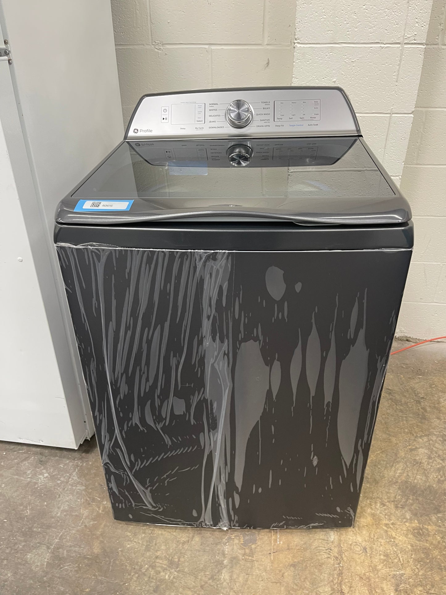 Profile 5.0 cu. ft. High-Efficiency Smart Top Load Washer in Diamond Gray with Impeller and Built-In Wi-Fi, Energy Star