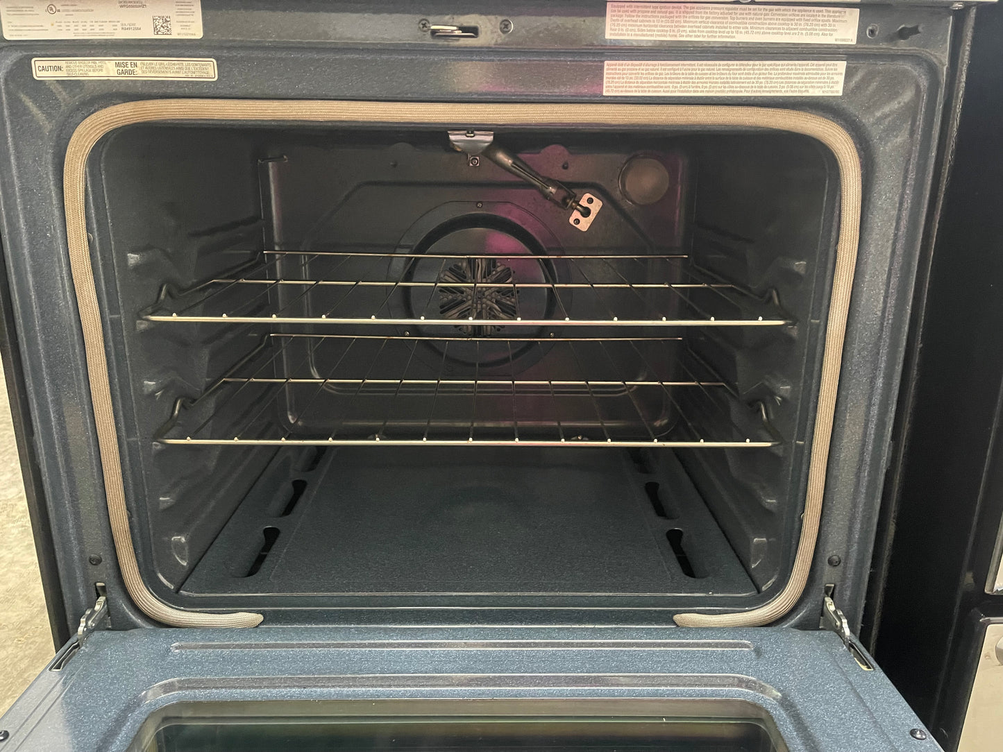 Whirlpool WFG550S0LZ
30 Inch Freestanding Gas Range with 5 Sealed Burners, 5.0 cu. ft. Oven Capacity