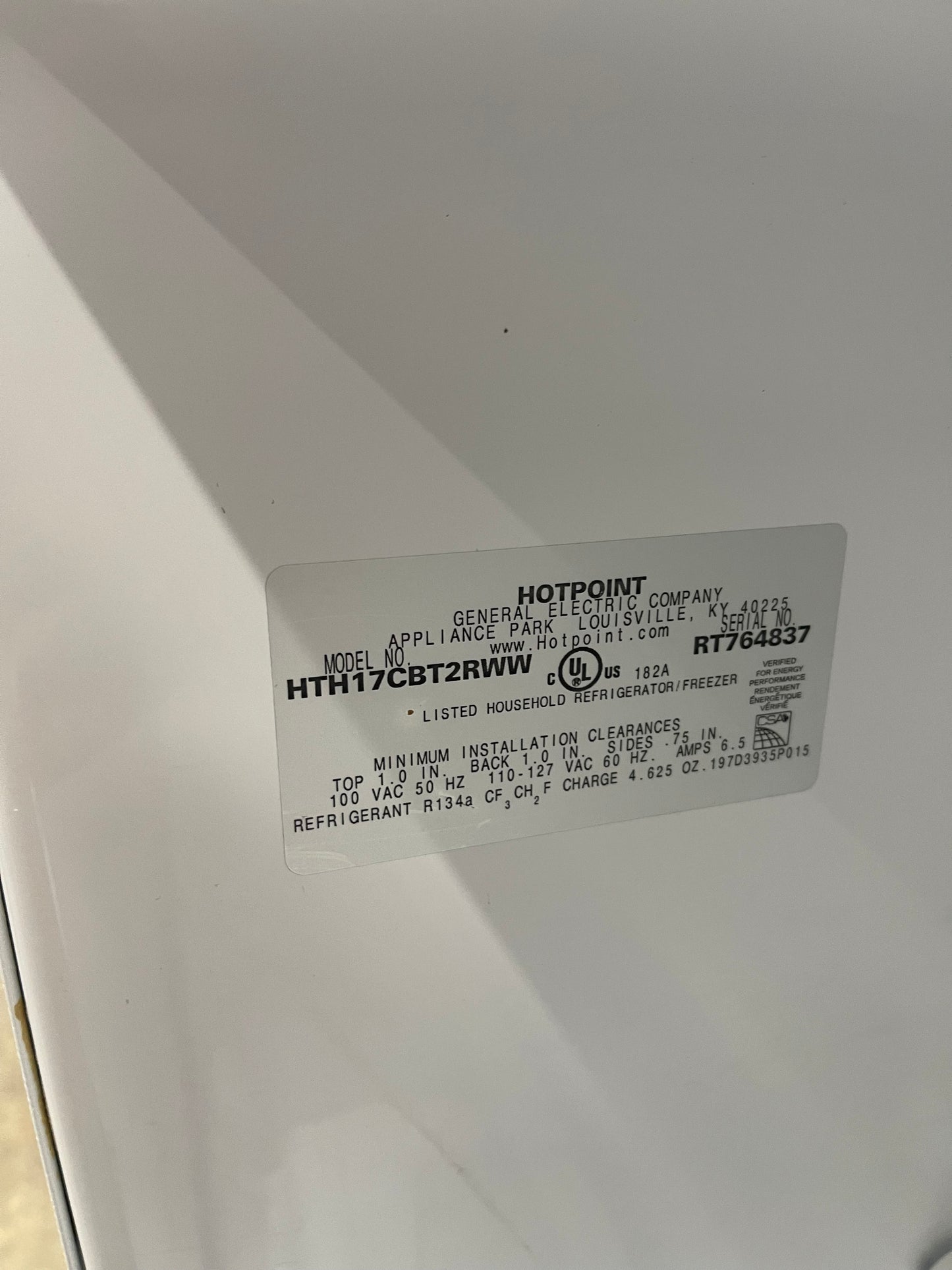 Hotpoint Used Refrigerator Top and Bottom 28x64 1/2” (White)- Model:HTH17CBT2RWW
