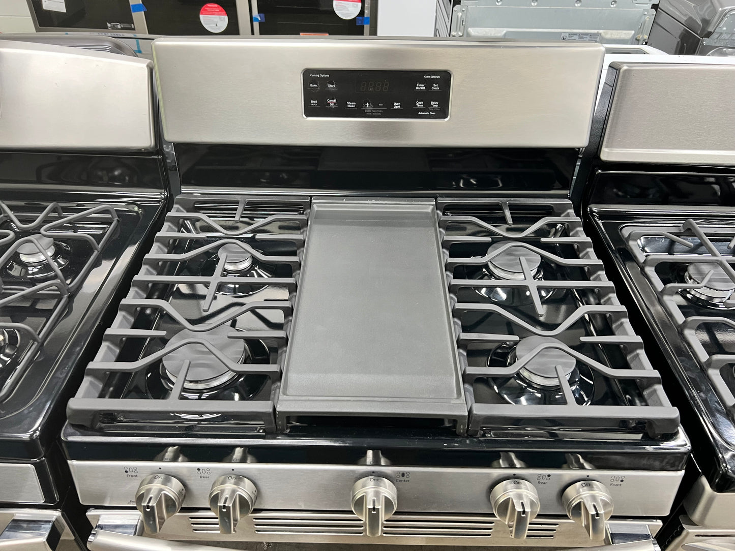 GE 30 in. 5.0-cu. ft. Freestanding Gas Range in Stainless Steel-Model #JGBS66REK3SS