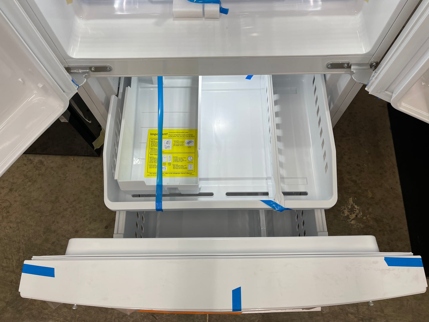 GE GNE25JGKWW
33 Inch French Door Refrigerator with 24.7 Cu. Ft. Capacity, Quick Space Shelf, Turbo Cool, LED Lighting, Icemaker, Enhanced Shabbos Mode Capable, Internal Water Dispenser, Water Filtration, and ENERGY STAR Qualified: White