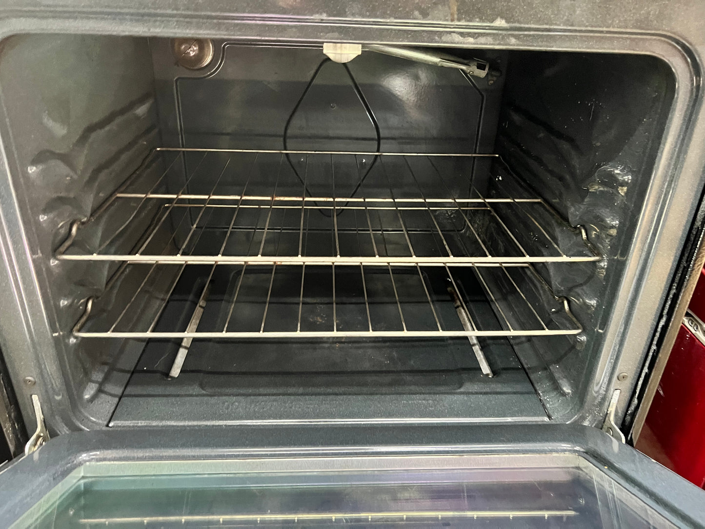 Frigidaire 30-in 5 Burners 5-cu ft Self Cleaning Gas Range in Stainless Steel-Model #FFGF3054TS