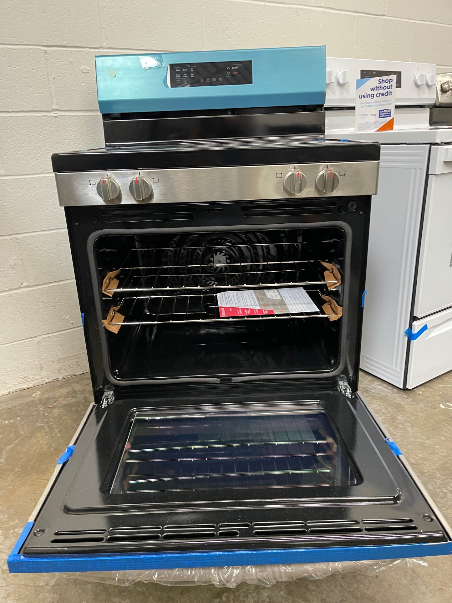 Frigidaire 30" Electric Range with Air Fry: Stainless Steel-Model # FCRE3083AS