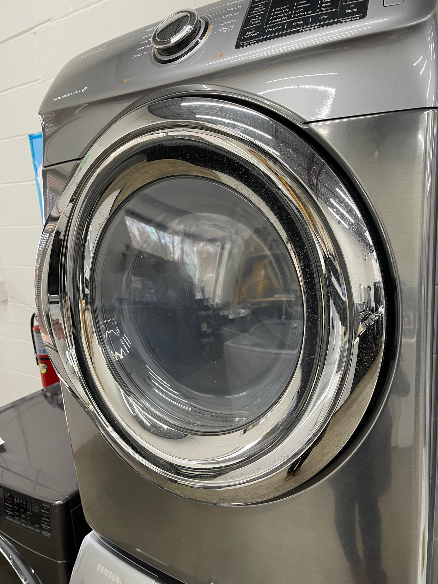 Samsung Front Load High Efficiency 4.2 Cu. Ft. Washer and 7.5 Cu Ft Electric Dryer Set in Platinum