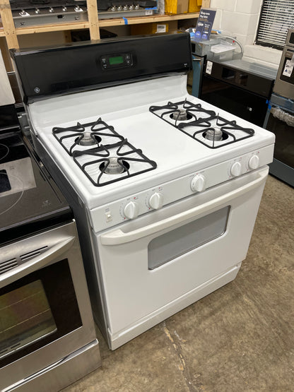 GE 30” Free‑Standing Gas Range JGBS17PEA4WH