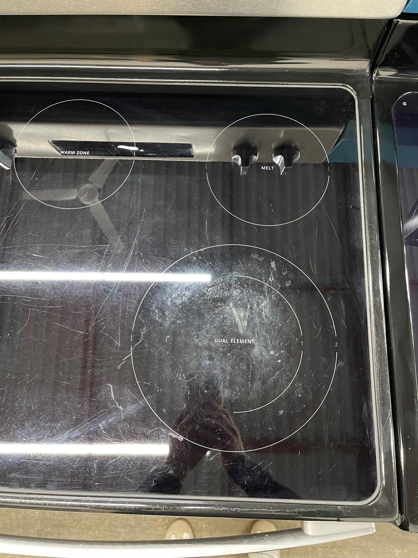 Whirlpool 30in Electric Range