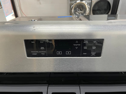 Whirlpool  WFG525S0HS
30 Inch Freestanding Gas Range with Frozen Bake Technology, SpeedHeat Burner, SpillGuard™ Cooktop, Center Oval Burner, Temperature Sensor, Closed Door Broiling, Control Lock and Self-Cleaning: Black-on-Stainless