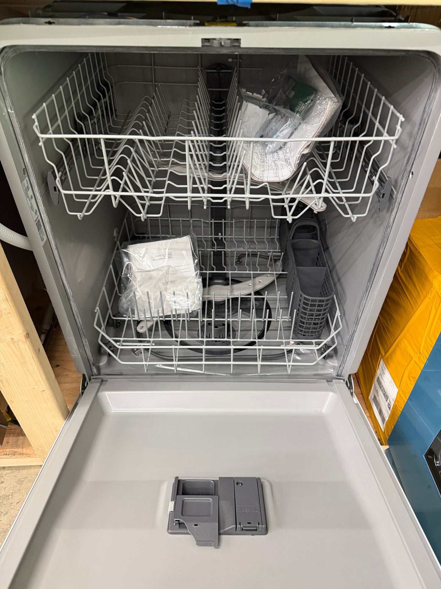 Hotpoint 24 in. Built-In Tall Tub Front Control Dishwasher with One Button in White
