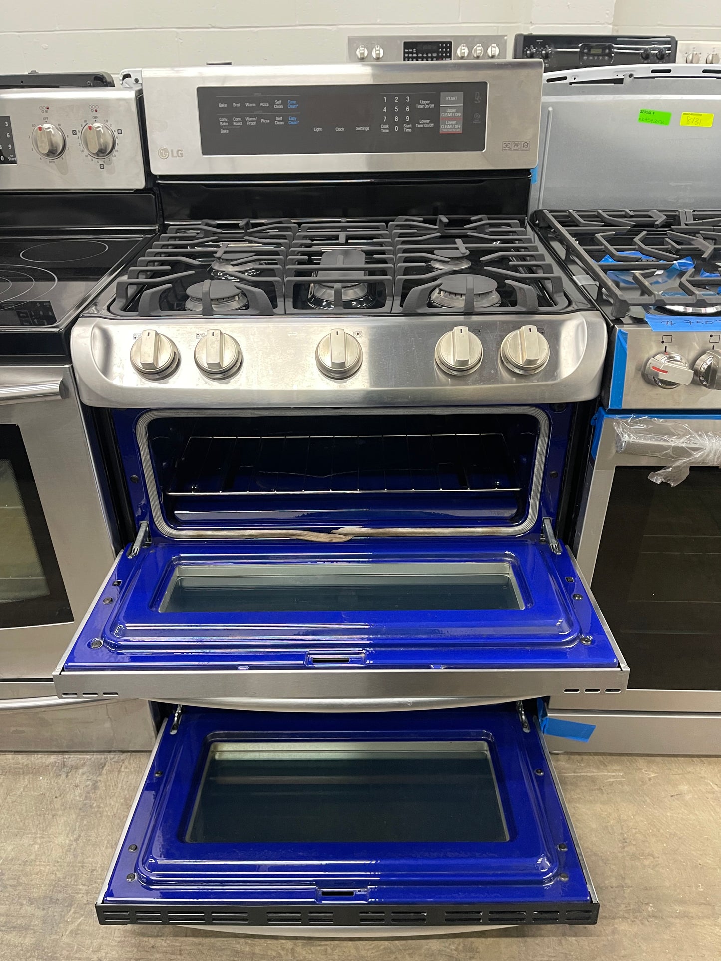 6.9 cu. ft. Gas Double Oven Range with ProBake Convection and EasyClean- Model:LDG4313ST