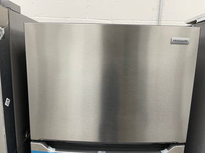 Frigidaire 18.3 cu. ft. Top Freezer Refrigerator in Stainless Steel