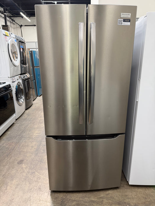 Frigidaire Gallery 20.0 Cu. Ft.
Standard-Depth French Door
Refrigerator
GRFN2023AF