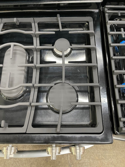 LG  LRG3061ST
30 Inch Gas Range with 20 Minute EasyClean ,Mode, Brilliant Blue Interior, Griddle Accessory, 5 Sealed Burners, 5.4 cu. ft. Oven and Storage Drawer: Stainless Steel