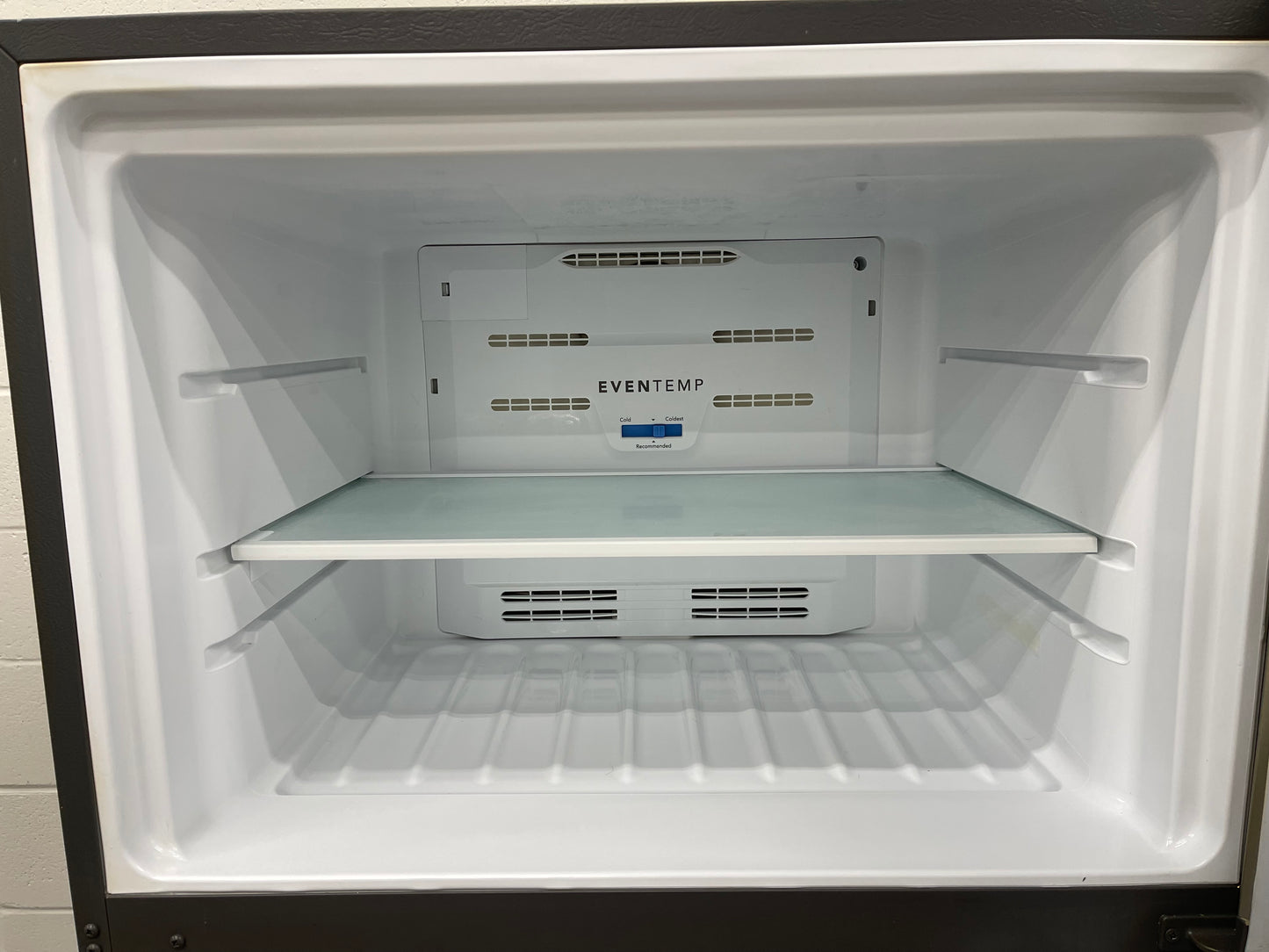 Frigidaire
30 in. 18.3 cu. ft. Top Freezer Refrigerator in Stainless Steel