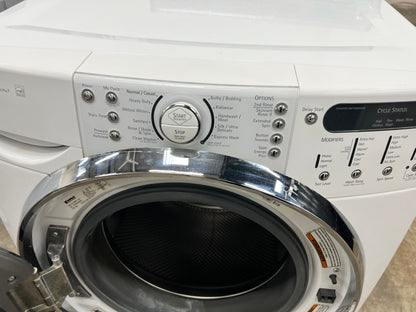 Kenmore Front Load Washing Machine with 4.5 cu. ft. Capacity in White