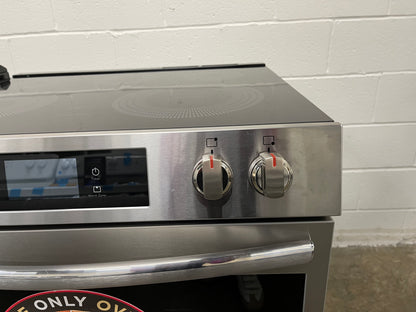 Frigidaire Gallery Series  GCFE3070BF
30 Inch Freestanding Electric Range with 5 Elements, 6.2 cu. ft. Total Convection Oven, EvenTemp™ Element, Storage Drawer, Stone-Baked Pizza, Air Fry, Self & Steam Clean, and Star-K